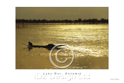 Original photography by Terence Waeland - Lake Dal, Kashmir